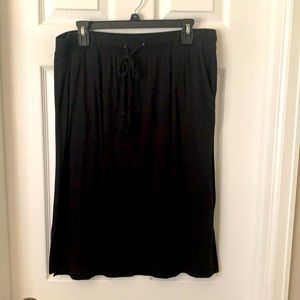 Black midi skirt with drawstring